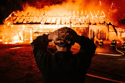 darkroman - "Właśnie byłem świadkiem pożaru, już 3 podpalonej stodoły w Posądzy. Tak ...