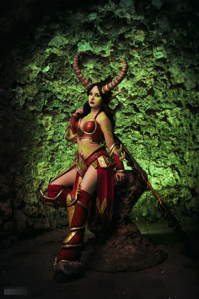 Issabel - Dostałam nową foteczkę od Studia Zahora - mój cosplay Demon Huntera z #worl...