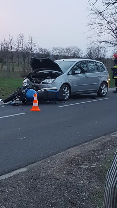 Lontor - Ehh mirki tata wlasnie mial wypadek, ewidentna wina kierowcy motocykla ktory...