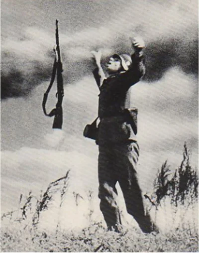 HaHard - Unikalne zdjęcie: niemiecki żołnierz został sfotografowany dokładnie w chwil...