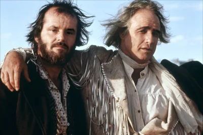 s.....a - Marlon Brando i Jack Nicholson na planie "Przełomów Missouri"


#wejscie...
