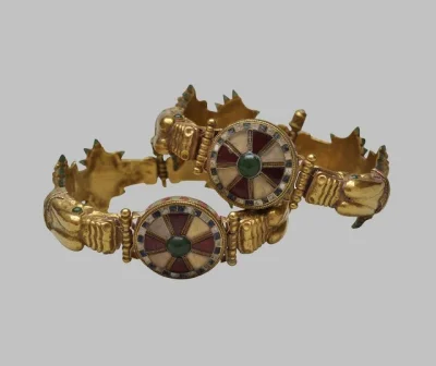 binuska - Sarmackie złote bransolety z IV wieku, część narodowego skarbu Ukrainy z ko...