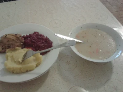 Zakarin - #szpitalnyzakarin i obiad tez spóźniony, zupa dobra ziemniaczana z wkladka ...