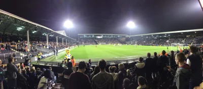 krzych123 - Talkie tam z dzisiejszego meczu na Craven Cottage
#mecz #fotografia