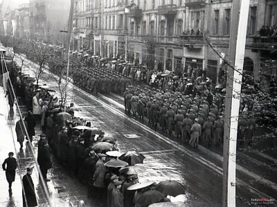konik_polanowy - 19 stycznia 1945 roku do Łodzi wkroczyły oddziały Armii Czerwonej. G...