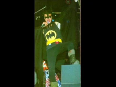 RedBulik - To jeszcze mi znajdźcie Kukiza w stroju Batmana z Jarocina '93 ( ͡º ͜ʖ͡º)