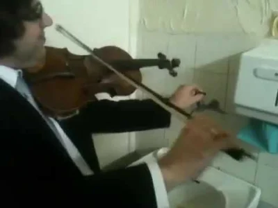 bratpitt - @Syntax: Kup mu skrzypce ;)
