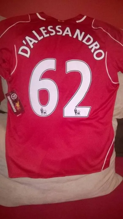 Domisiowa69 - Mireczki wpadła mi w ręce koszulka Liverpoolu w 100 % oryginalna , ale ...