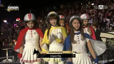 p.....s - Crayon Pop zdobyło nagrodę dla najlepszej nowej żeńskiej grupy :)

#kpop #c...