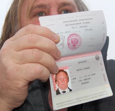 jjjbufo - Czy ten pierwszy z góry kwit to nie jest przypadkiem ruski paszport ?