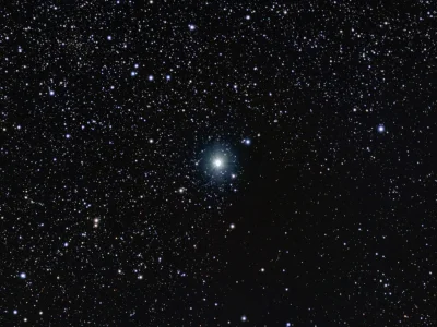 d.....4 - Gwiazda Epsilon Aurigae

#kosmos #astronomia #conocastrofoto