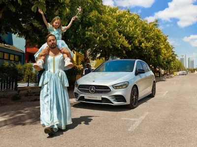 HenrykSmoczy - @HenrykSmoczy: Mercedes taki postępowy...
