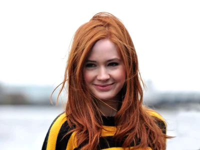 Drzwi - Ej Karen, czaisz #!$%@? kocham Cię :*

#ladnapani #karengillan #rude