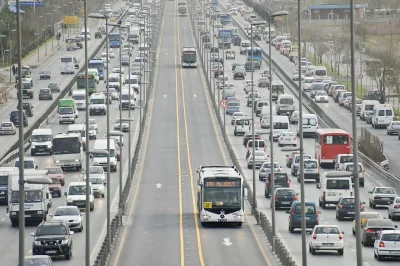 BaronAlvon_PuciPusia - Fajnie pokazuje możliwość transportu publicznego przy wydziele...