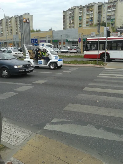 czekoladowyPaczek - Nowe samochody radomskiej policji #policja #motoryzacja