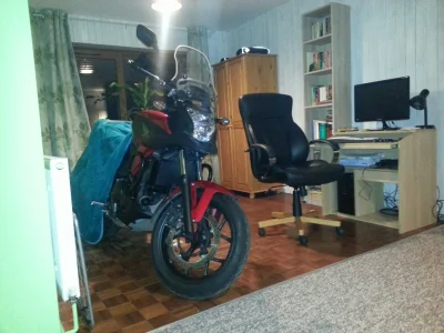 anenya - @SUQ-MADIQ: mojego niebieskiego motocykl nawet z nami mieszkał w domu przez ...