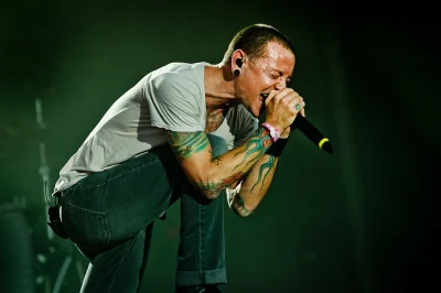 pierozkowyviking - Chester z Linkin Park nie żyje. 
SPOILER
#chester #linkinpark #m...