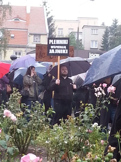 telestonoga - #heheszki z #czarnyprotest
#doscdyktaturykobiet #aborcja #4konserwy #b...