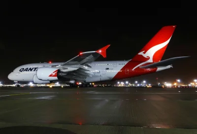 marekmarecki - #groundhandling #lotnictwo quantas leci do Sydney z postojem w Dubaju....