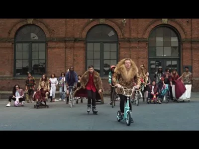 H.....g - MACKLEMORE & RYAN LEWIS - THRIFT SHOP FEAT. WANZ

#mzyka