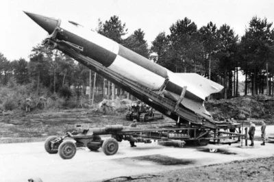 MrPerfetc - #lublin #lsm Ustawianie rakiety na placu z rakietą( ͡° ͜ʖ ͡°)