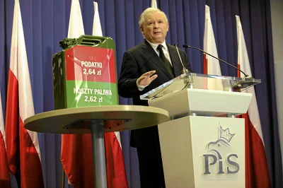 a.....k - Tak tylko przypominam, że ponad 50% ceny paliwa to podatki i Kaczyński obie...