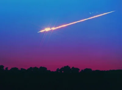 stanislaw-cybruch - #stan #nauka #bolid #meteor Jasna i długa, silnie świecąca smuga,...