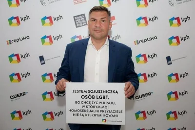 MikiGRU - Szkoda że dla tęczowej hołoty zna miłosierdzie ale dla żony już nie.... lew...