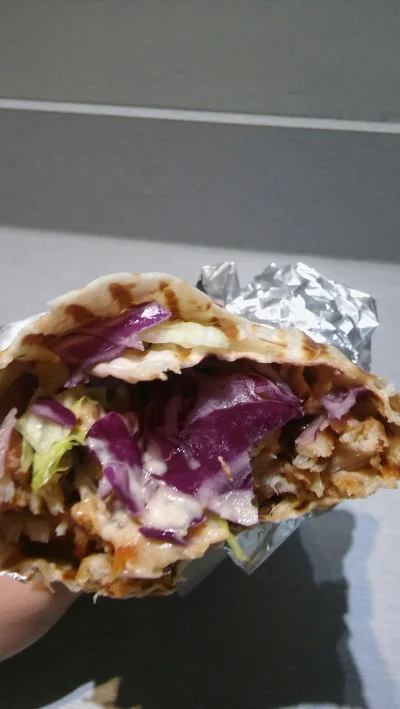 Marcinowy - Polecam Nazar Kebab w Gdansku na przeciwko Jantaru, 8zl rollo i 8zl bulka...