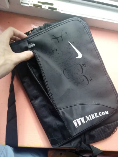 K.....k - Długo wyczekiwana torba na ramię Nike w końcu u mnie :)



Koszt: $15.44 (~...