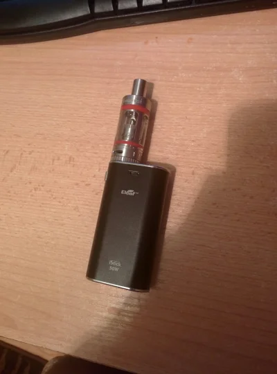 Sypu - #epapieros #epapierosy 

Mireczki mam Wam do zaproponowania istick'a 50W + sub...