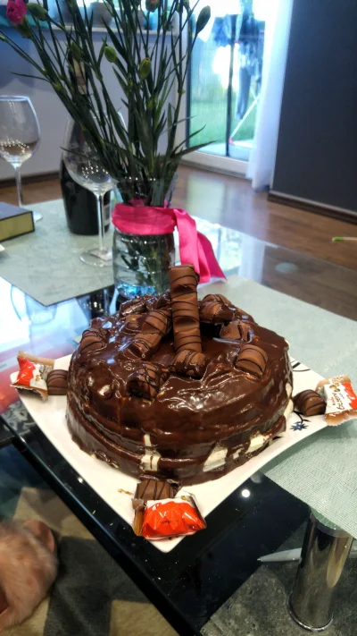 Solipsyzm - Mój pierwszy w zyciu tort, na #urodziny #rozowypasek, myślę że nie ma tra...