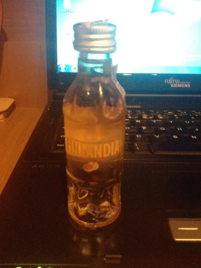 jaskowice1 - Z czym pić taką Finlandie ? :-)



#findlandia #vodka #wodka #trunki