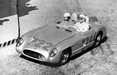 Oldtimery_com - #mikroreklama

http://www.wykop.pl/link/2615845/mille-miglia-1955/
...