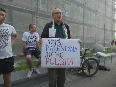 szkorbutny - @axyder: Czy Polki mają zacząć czuć się zagrożone ? ¯\\(ツ)\/¯
https://t...