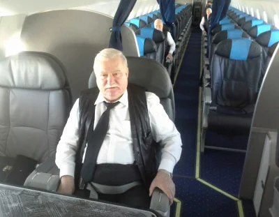 lesnyczlek - @lechwalesa: A w II i III klasie niższe grunty społeczne. ( ͡° ͜ʖ ͡°)