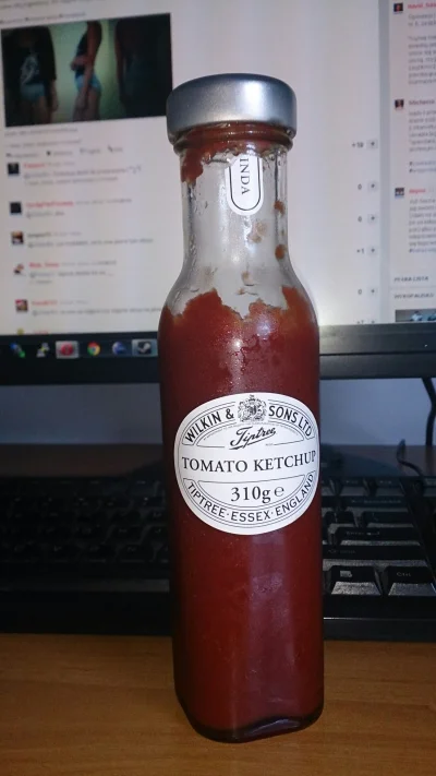 epi - #foodporn #ketchup #epipoleca

Taką sobie ostatnio buteleczkę kupiłem do spróbo...