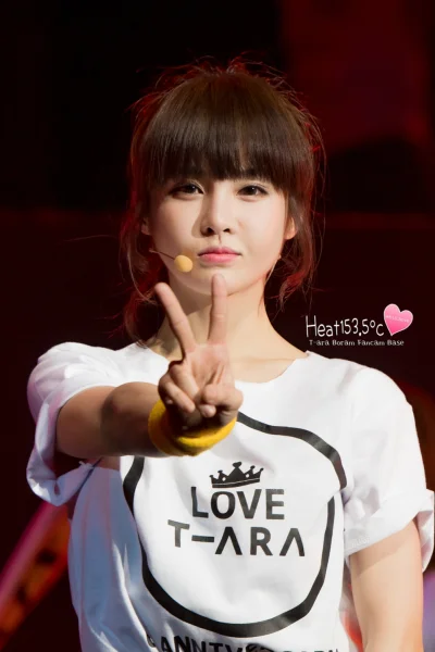 K.....o - #boram #tara 
#koreanka