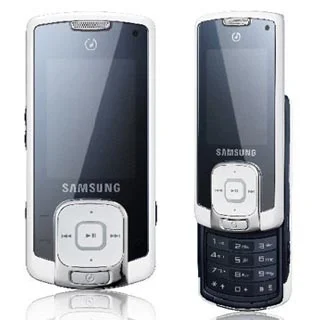 Dziekan5 - @RicoElectrico: Ja miałem takie cudo. Samsung zrobił telefon w stylu iPhon...
