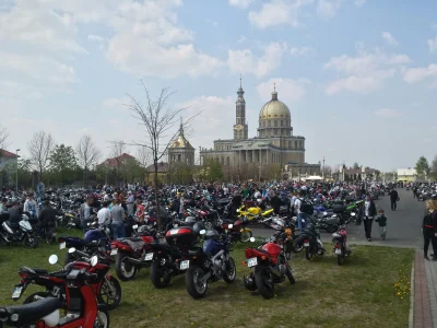 AToPeszek - Rozpoczecie sezonu w Licheniu
#motocykle