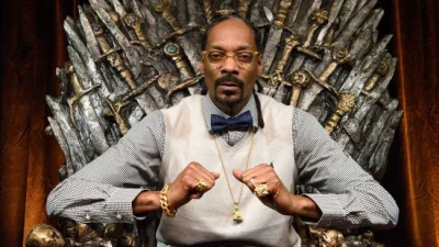 szumek - Snoop Dogg ogląda "Grę o tron" (>ლ) 
Oglądam serial z powodów historycznych....