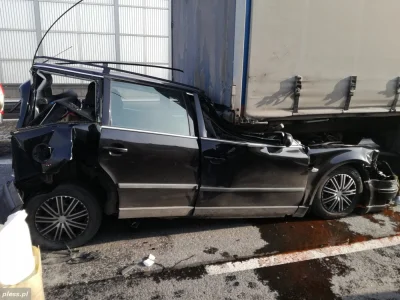akanaf - #wypadek #motoryzacja 
Dzisiejszy wypadek na DK1 w Pszczynie. Skutki braku ...