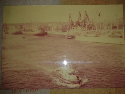 S.....r - Gdynia- port
Basen V
Pocztówka z 1987r, 1000 egz. 
fot. J. Uklejewski

...