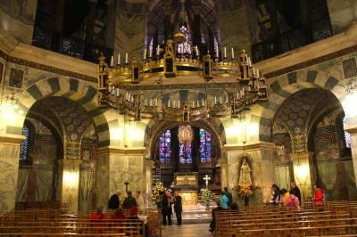 silver_spike - Wnętrze katedry w Akwizgranie, sama katedra jest niesamowita, całkowic...