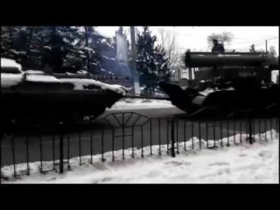 K.....y - BTS-4A opisany w tym wpisie holujący uszkodzony BTR. Donieck 

#ukraina #ua...