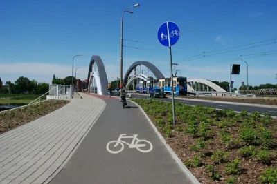 polik95 - #!$%@? co xD
Radna z Ursynowa chce spowolnienia rowerzystów na ścieżkach ro...
