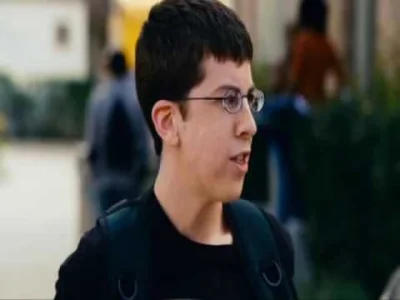 hurikhan - @vendaval: I Am McLovin