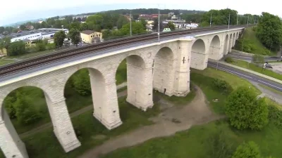 pogop - Są gdzieś dane ile sjest w Polsce wiaduktów kolejowych, a ściślej bezkolizyjn...