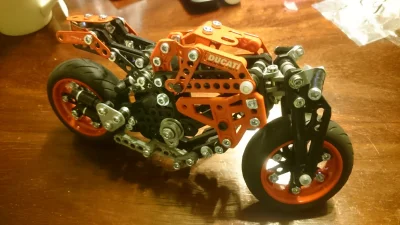 sierzchula - Ok 3.5h swietnej zabawy ( ͡° ͜ʖ ͡°) #meccano #ducati #motocykle