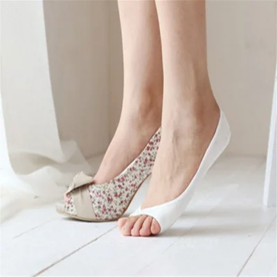 KulaM_pl - $0,75 (2,89zł) skarpetki do butów peep toe z kuponem $1,00/1,01
#aliexpre...